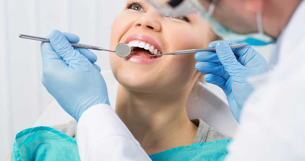 أطباء تقويم الأسنان المتخصصين في أثينا