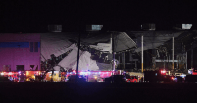 50 قتيلا على الأقل في عواصف تجتاح الولايات المتحدة