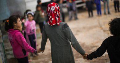 الاتحاد الأوروبي يخصص 560 مليون يورو لدعم اللاجئين السوريين في تركيا