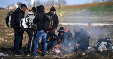 تجمدوا من البرد.. تركيا تعلن وفاة 12 مهاجرا عند حدود اليونان وتحمل أثينا المسؤولية