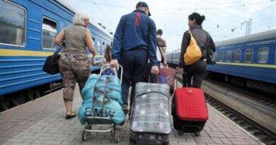 انتقد وزير خارجية لوكسمبورغ التمييز بين اللاجئين الأوكرانيين والسوريين