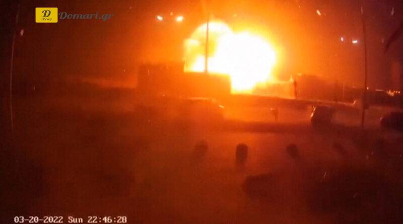 كاميرا أمنية تسجل لحظة وقوع انفجار بالقرب من مركز تسوق في كييف (فيديو)
