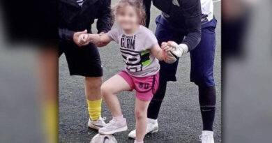 معلومات عن استخراج جثة جورجينا البالغة من العمر 9 سنوات لاستخراج جهاز التابلت اللوحي