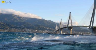 جسر ريو أنتيريو مغلقة بسبب الرياح القوية