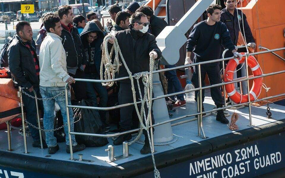 أنقرة تستخدم المهاجرين لزيادة حدة التوتر في أثينا