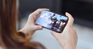 Μια εφαρμογή για παρακολούθηση καναλιών σε Android, iPhone και υπολογιστή