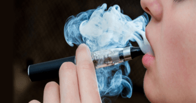 مكافحة السرطان. أعلنت المفوضية الأوروبية اليوم أنها تقترح فرض حظر على بيع منتجات التبغ المسخن المعطر