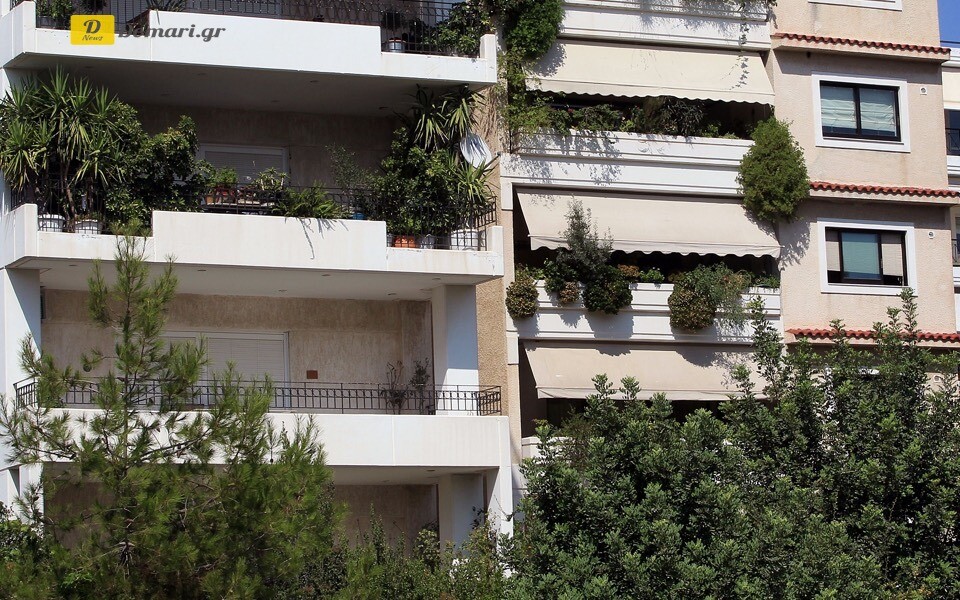 اليونان.. بالنسبة للكثيرين تزداد صعوبة دفع الإيجار وفقًا لمسح أجرته شركة الأبحاث About People