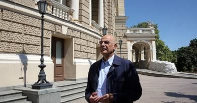 وزير الخارجية اليوناني يزور أوديسا