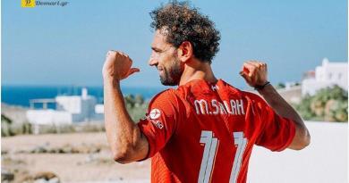 تعرف على عقد محمد صلاح الجديد مع ليفربول حتى 2025