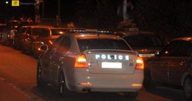 الشرطة اليونانية تعتقل امرأة للاشتباه في تهريبها للمهاجرين