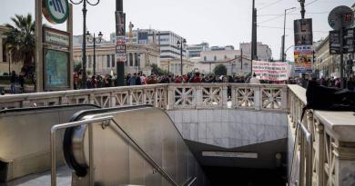 إضراب يشل حركة النقل العام في اليونان