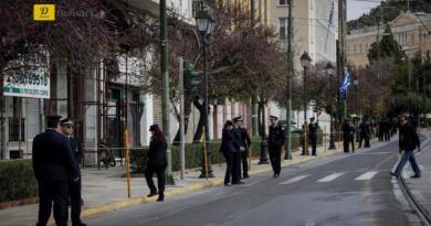 قيود على حركة المرور في وسط أثينا بسبب المسيرات والاحتفال بعيد الاستقلال