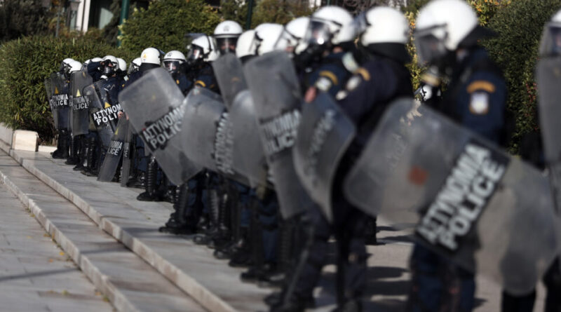 أثينا إجراءات أمنية مكثفة تحضيرًا لزيارة أردوغان إلى اليونان