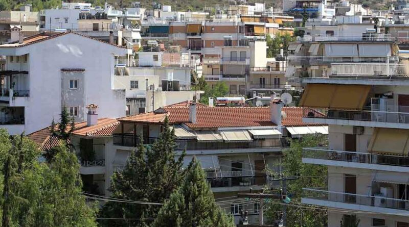 فتح أبواب 700 ألف منزل شاغر في اليونان: تحديات وفرص لتغيير مشهد الإسكان وسوق العقارات