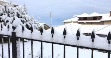 اليونان تحذيرات من البرد الشديد مع تقلبات جوية وانخفاض درجات الحرارة