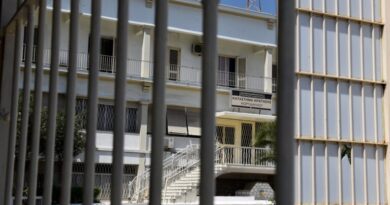 شجار دموي في سجون كوريدالوس بين السجناء يسفر عن قتيل