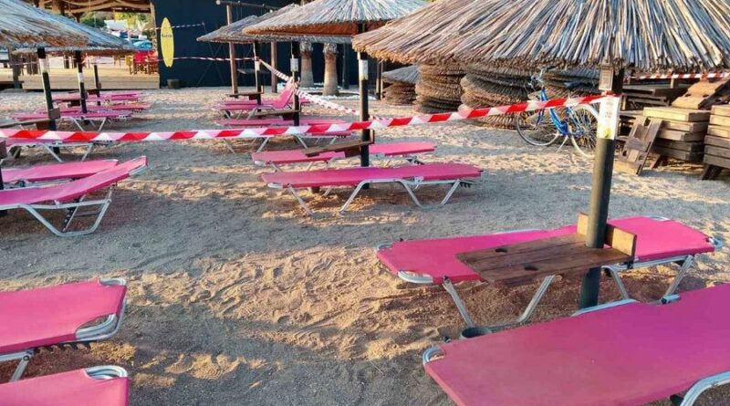 السلطات اليونانية تفرض غرامات بقيمة 350 ألف يورو في خمسة أيام على مخالفي الشواطئ
