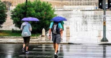 هيئة الأرصاد الجوية اليونانية تحذر من عواصف رعدية وأمطار غزيرة تجتاح البلاد خلال الساعات المقبلة