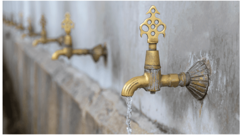 خطر ندرة المياه يهدد أتيكا تراجع حاد في احتياطيات المياه بخزانات ماراثون وإيفينوس ومورنوس