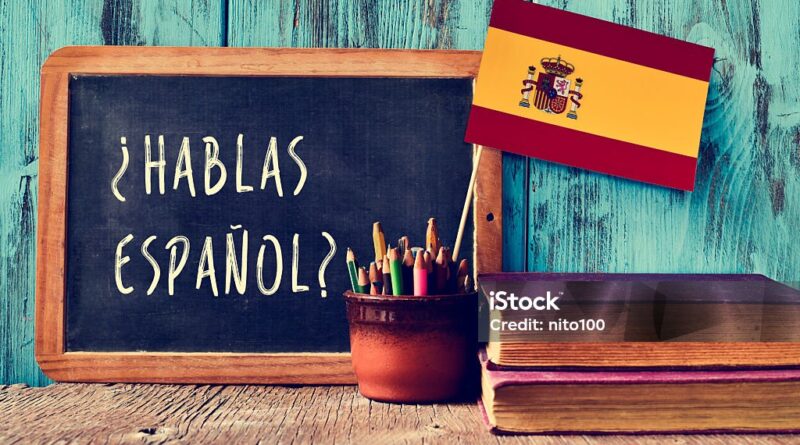 Learn Spanish for free and easily with the "MultiLingua" platform!