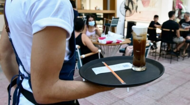 اليونان ارتفاع أسعار القهوة بدءا من الغد وتوقعات بزيادات جديدة في سبتمبر