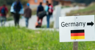 ألمانيا تعيد النظر في تشديد سياسة الهجرة تعديلات على إلغاء المساعدات لطالبي اللجوء وسط انتقادات