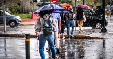 عاصفة كاساندرا تتسبب باضطرابات في غرب اليونان أمطار غزيرة ومشاكل في البنية التحتية