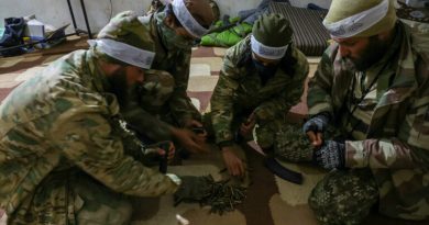 سوريا فصائل المعارضة تسيطر على معظم حلب وسط تصعيد روسي جديد