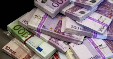 اليونان تعلن تسديد 5 مليارات يورو من ديونها في 2025