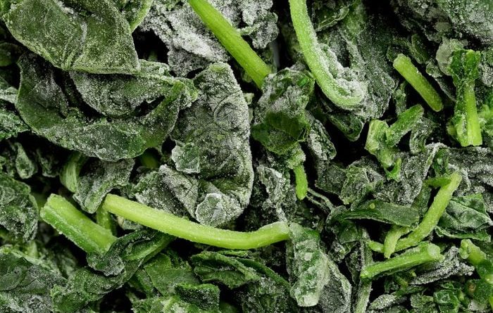 العثور على فأر ميت داخل عبوة سبانخ مجمدة يثير جدلا في اليونان