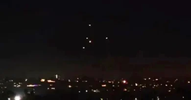 ظواهر غريبة تثير الجدل في باتراس أضواء مجهولة وأحداث غير مألوفة في مينديلوجليو