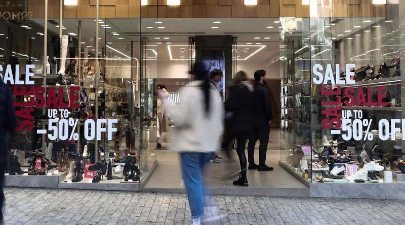 الجمعة السوداء: المتاجر في اليونان تعمل يوم الأحد 1 ديسمبر استعدادا لموسم التسوق