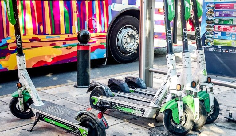 الدراجات الكهربائية تشديد القوانين وغرامات تصل إلى 10000 يورو مع القانون الجديد