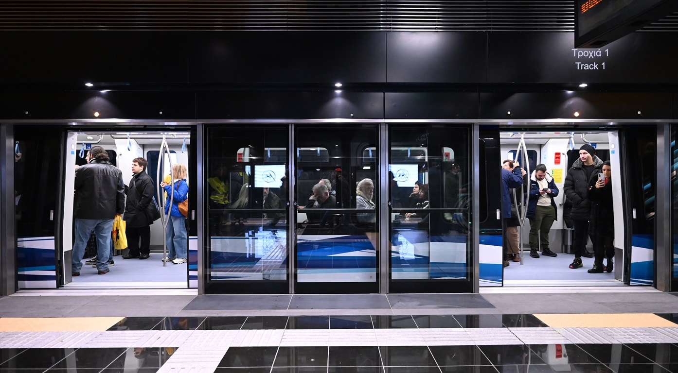 مترو سالونيك يتيح التنقل المجاني اعتبارا من ظهر الجمعة وحتى منتصف ليل الأحد