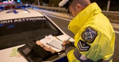 اليونان تقر تعديلات جديدة على قانون المرور لتقليل الحوادث ومكافحة المخالفات المتكررة