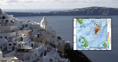 زلازل متتالية تراوحت قوتها بين 4 و4.9 درجة على مقياس ريختر خلال ساعتين تهتز جزر سيكلاديز