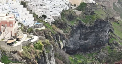 عالمة جيولوجيا تحذر من انفجار محتمل تحت الماء في جزر سيكلاديز