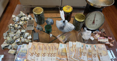 ضبط يوناني بحوزته كميات ضخمة من المخدرات في دافني