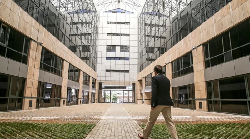 Greek Ministry of Migration Denies Suspension of Asylum Rejection Decisions and Explains Temporary Halt