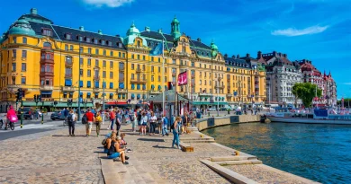 مشروع قانون سويدي صارم لترحيل المهاجرين غير الملتزمين: شروط جديدة تهدد الإقامة وتثير جدلا واسعا